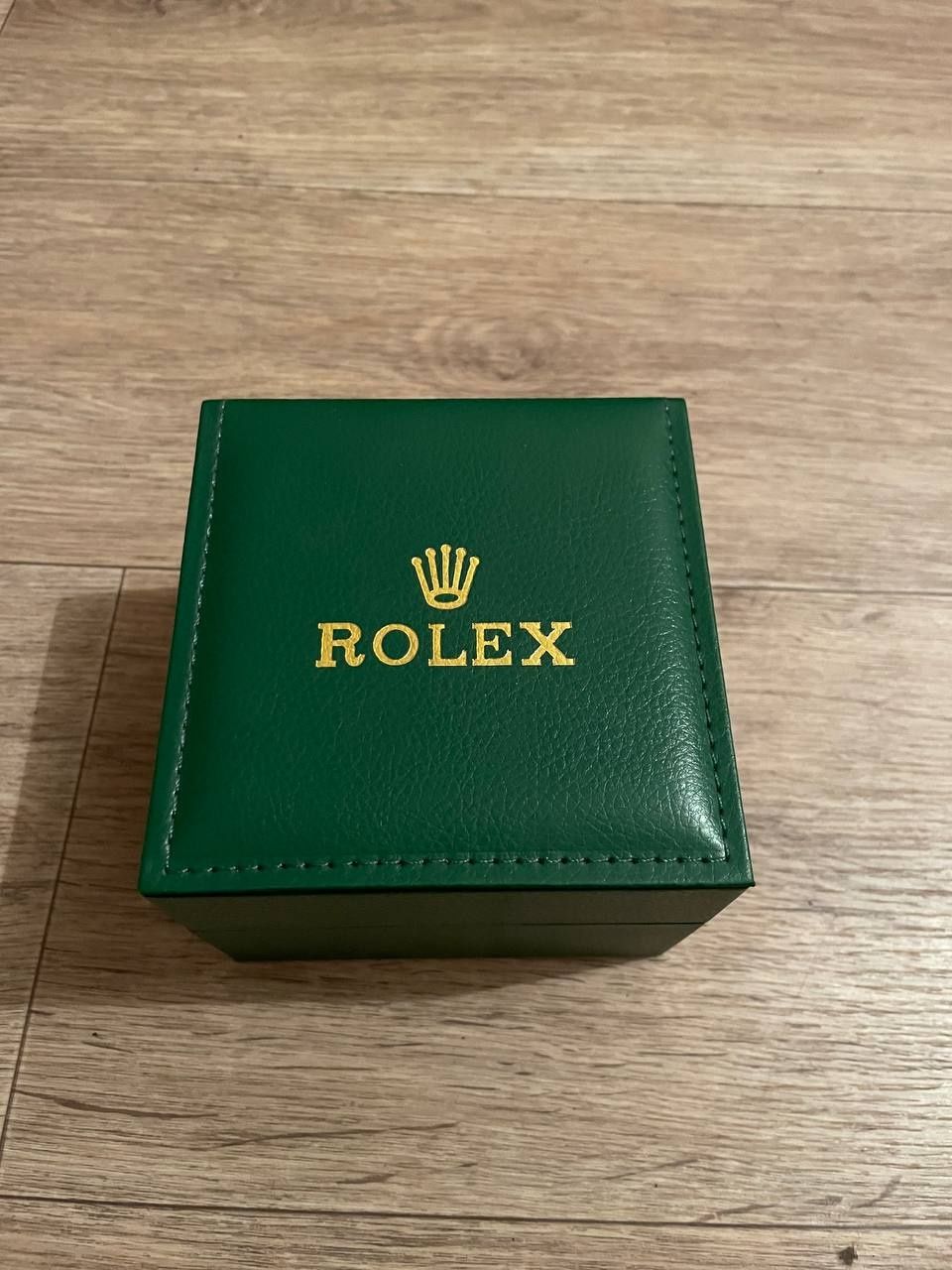 Қолсағат Rolex жартылай оргинал