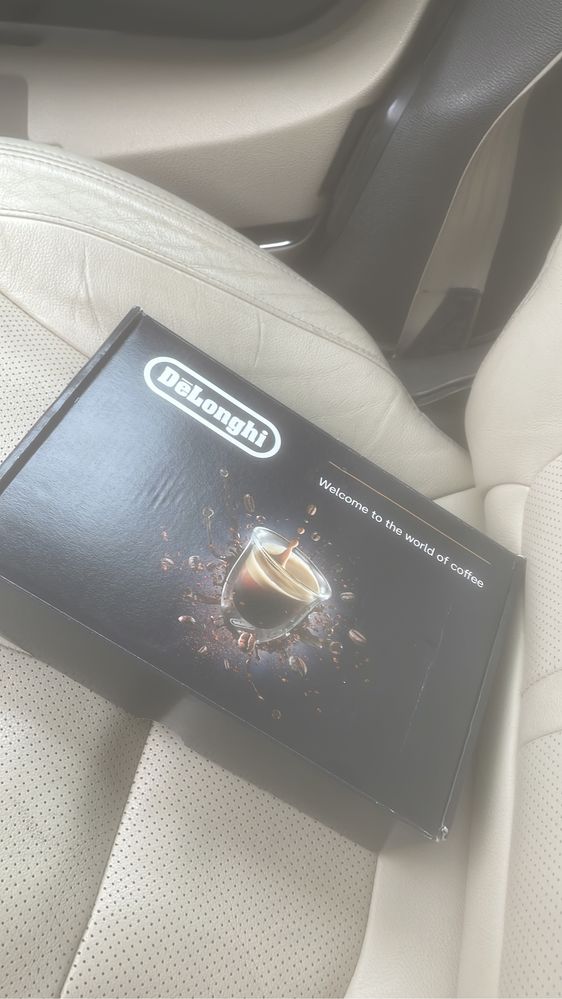 Delonghi кофе машинка продам