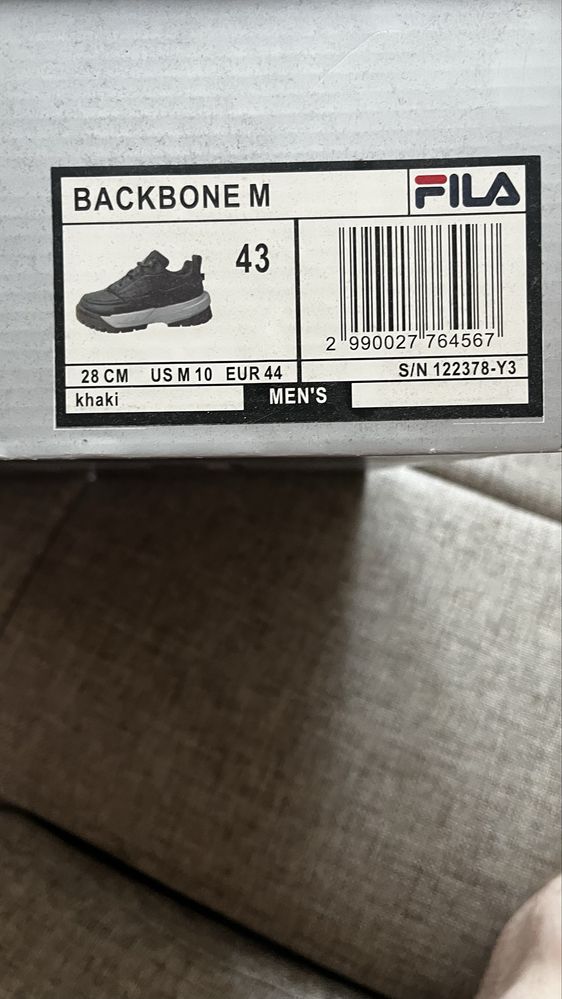 Продам кросовки Fila