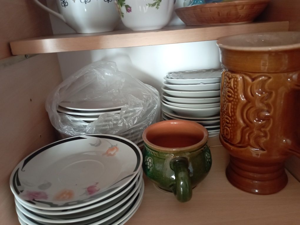 Кухонная посуда и утварь