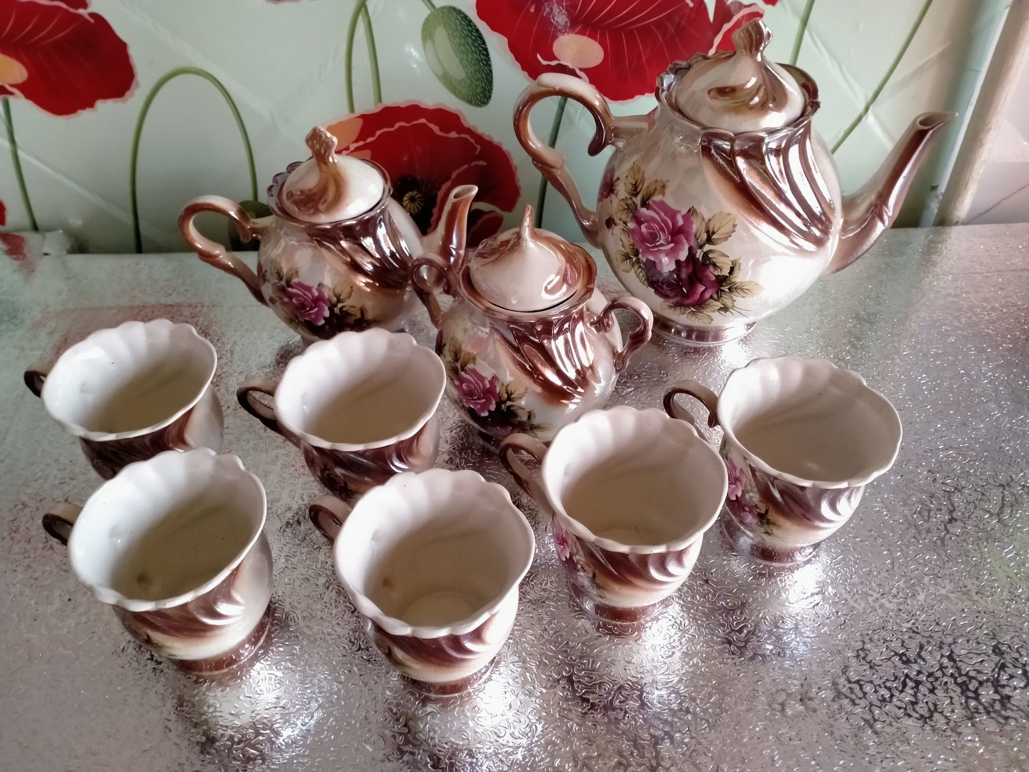 Продам чайный сервиз в отличном состоянии.