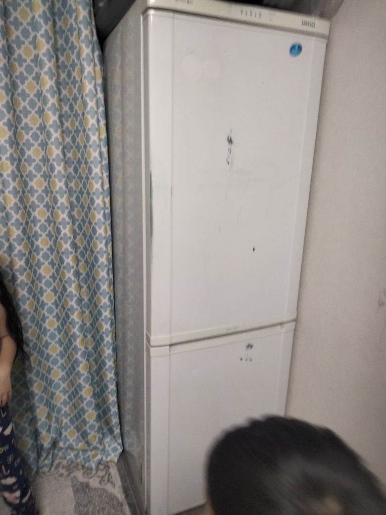 Продаётся холодильник