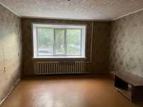 Продам 4-х комнатную улучшенную квартиру, ул Ломова 30, 1/9, 80 кв.м.