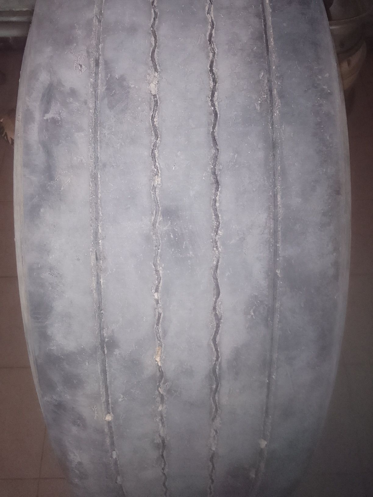 Продам шины 385/65/22.5