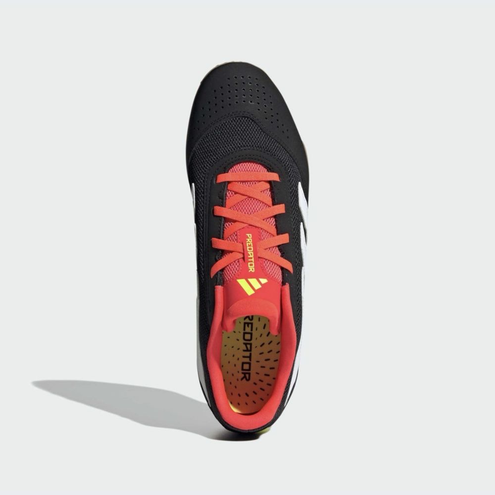 Бутсы футзальные adidas predator