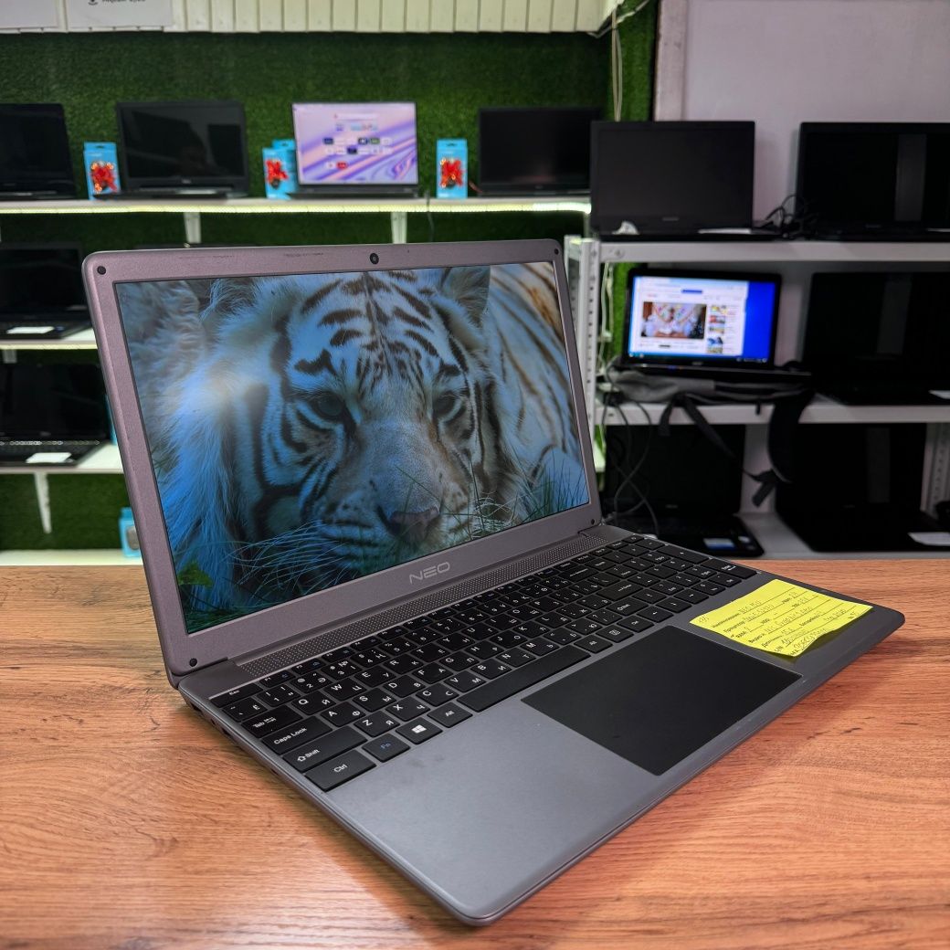 Мощный и лёгкий ноутбук Neo i5-5257U/ iRIS graphics/ 8 Gb/ 256 Gb SSD