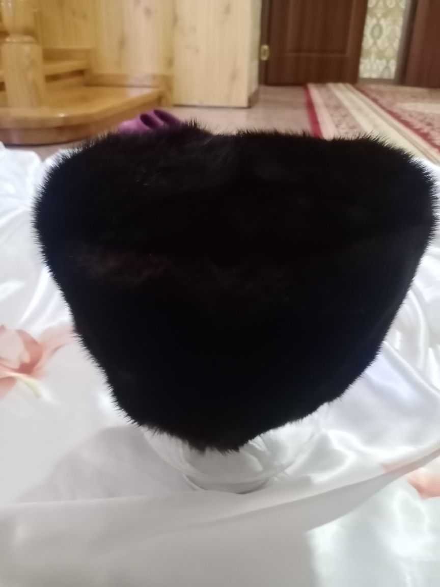 Продам шапка  норка не крашеная