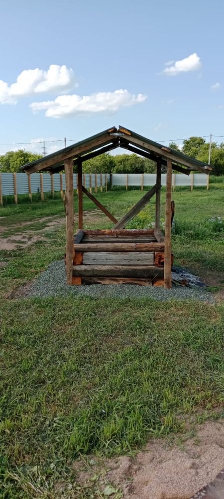 Продаю дом с базой под скот