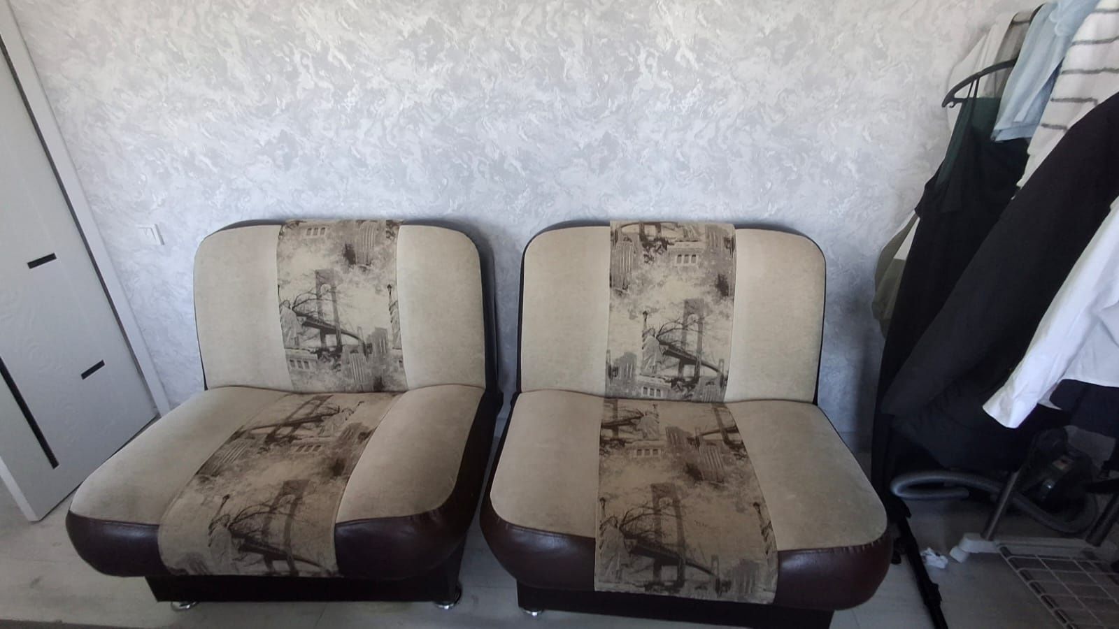 Продам диван и 2 кресла