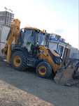 Услуги JCB 3 в 1 , погрузчик-экскаватор петушок