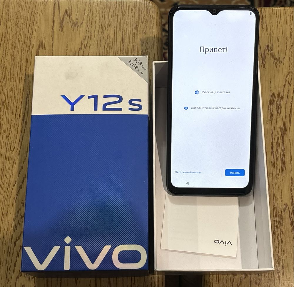 Продам телефон Vivo Y12s