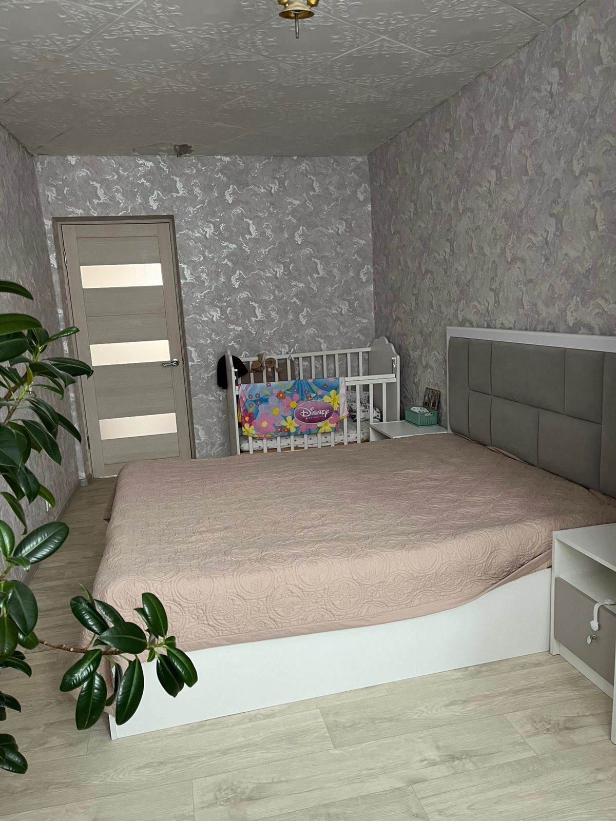 Продам 3-х комнатную квартиру