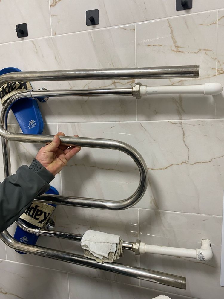 Продам полотенцесушитель змеевик