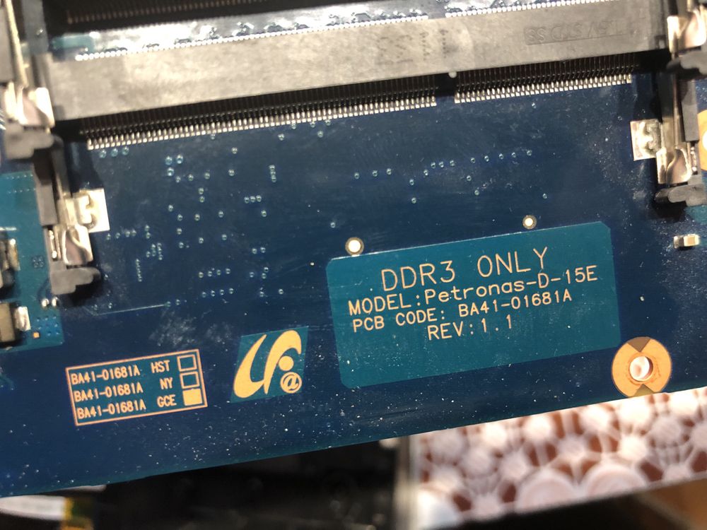 Плата на Samsung Np305v5A/T0B