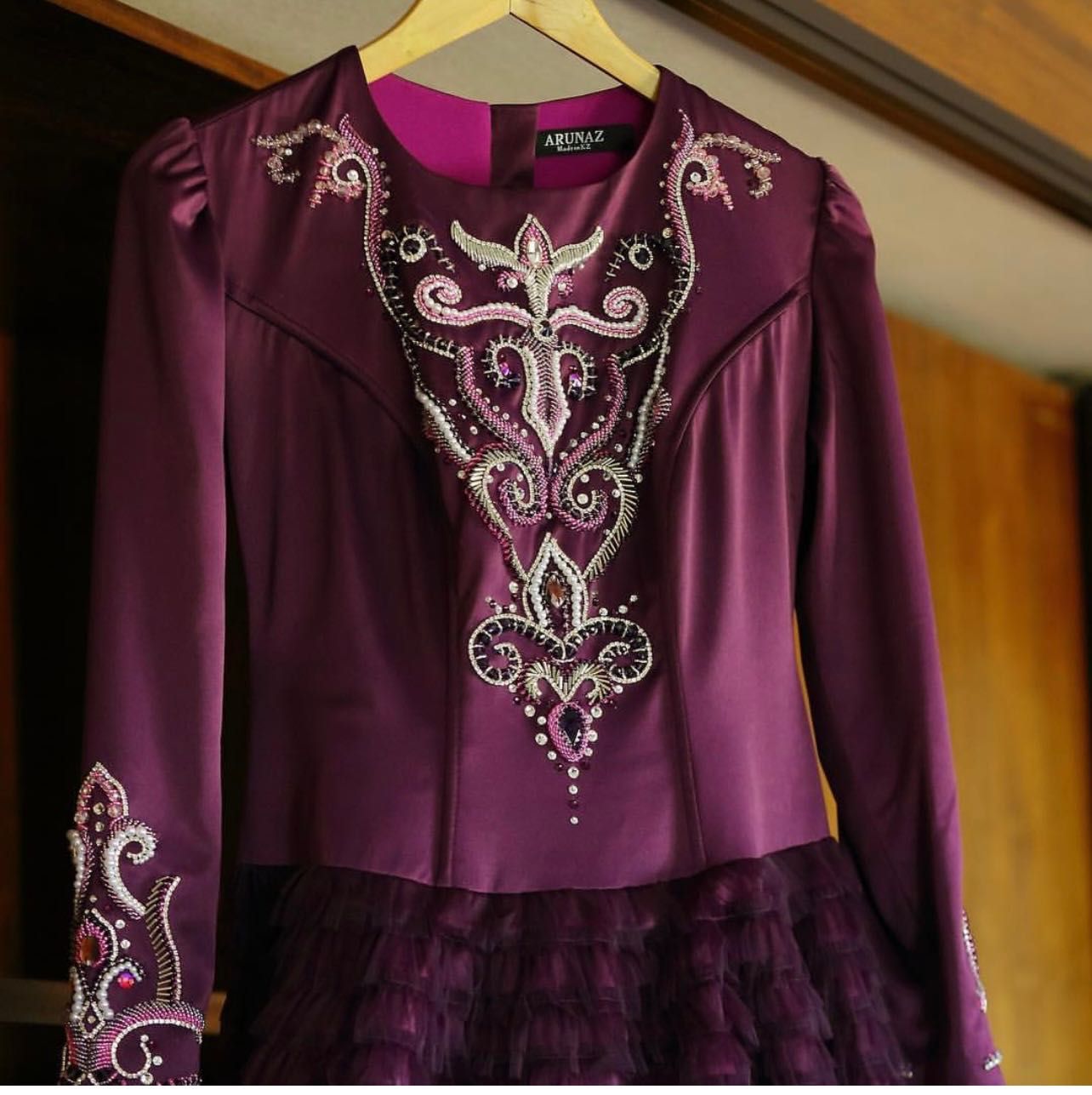 Шикарное платье на узату от Arunaz Atelier