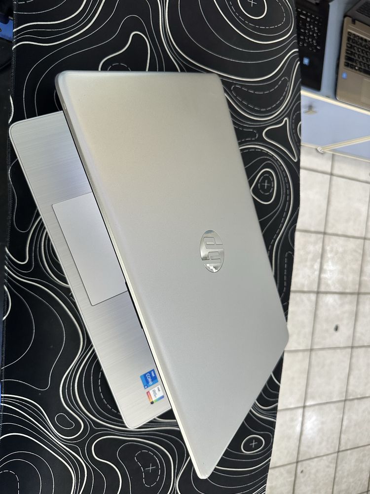 HP Core i5-1135G7/ОЗУ-8ГБ/ССД-512ГБ емкость 88% в идеале