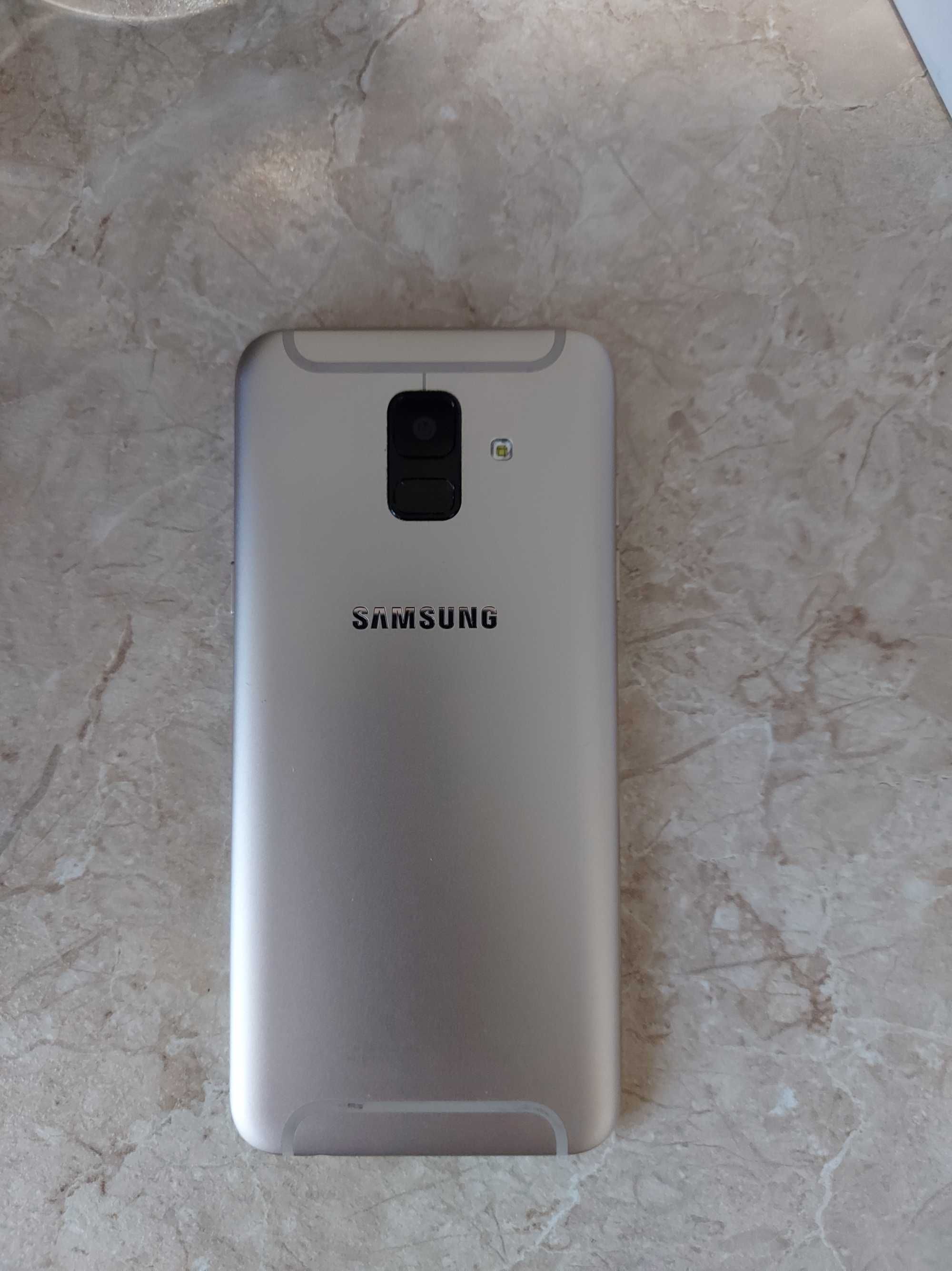 Продам Samsung A6 в отличном состоянии (NFC, 32гб).