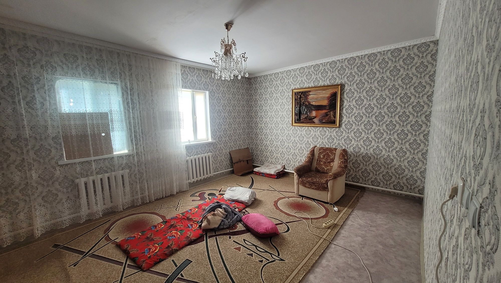 Қос бөлмелі жер үй сатылады