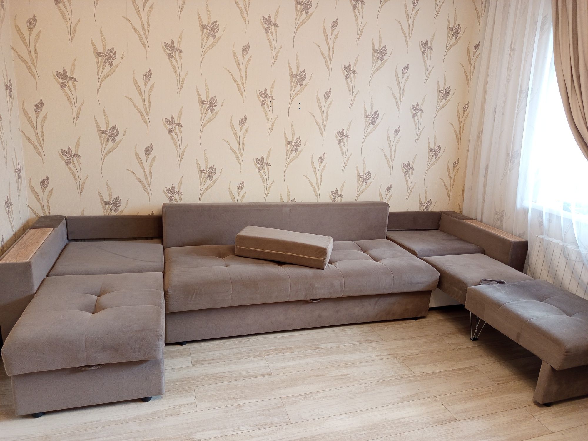 Продам диван-кровать 4 метра