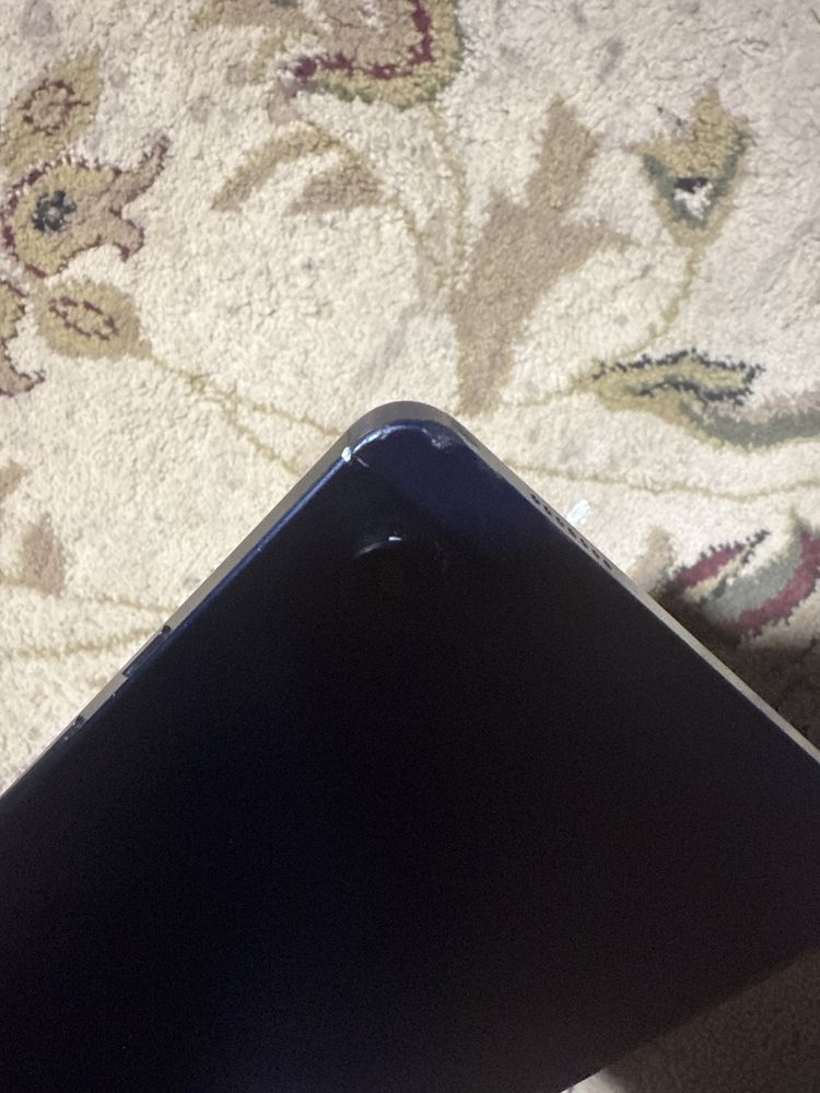 Продам.                Galaxy tap A9