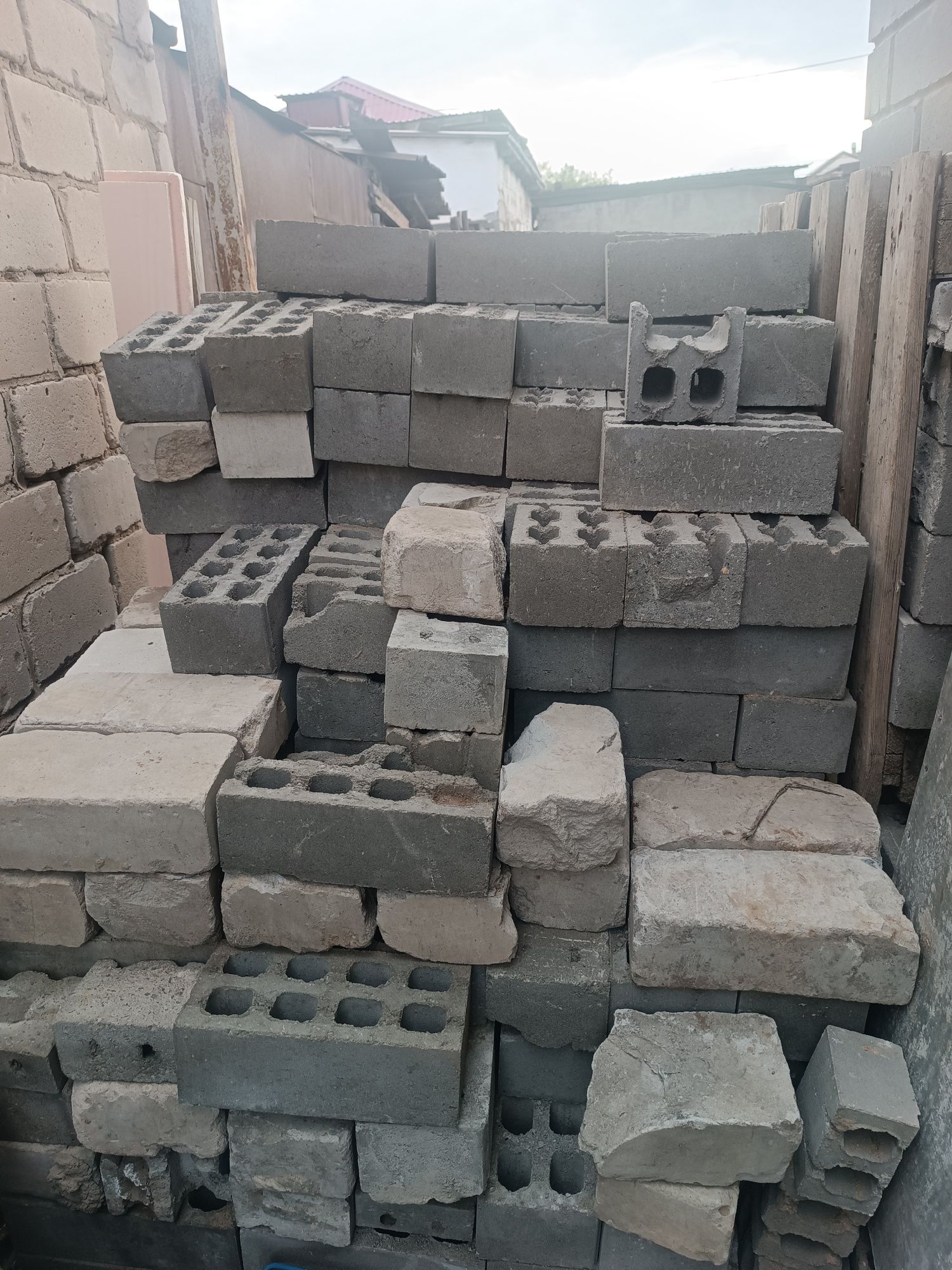 Продам песко кирпич новый