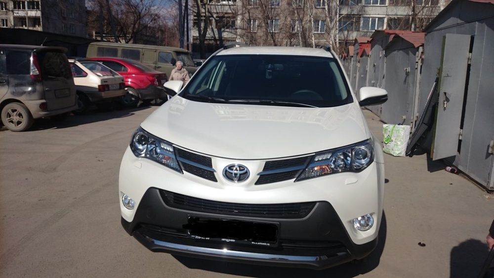двери/капот/фара/крыло/туманка на Toyota Rav4 13-