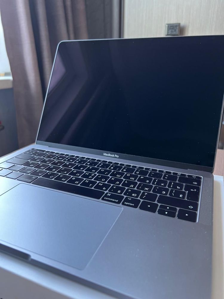 Apple MacBook Pro 13