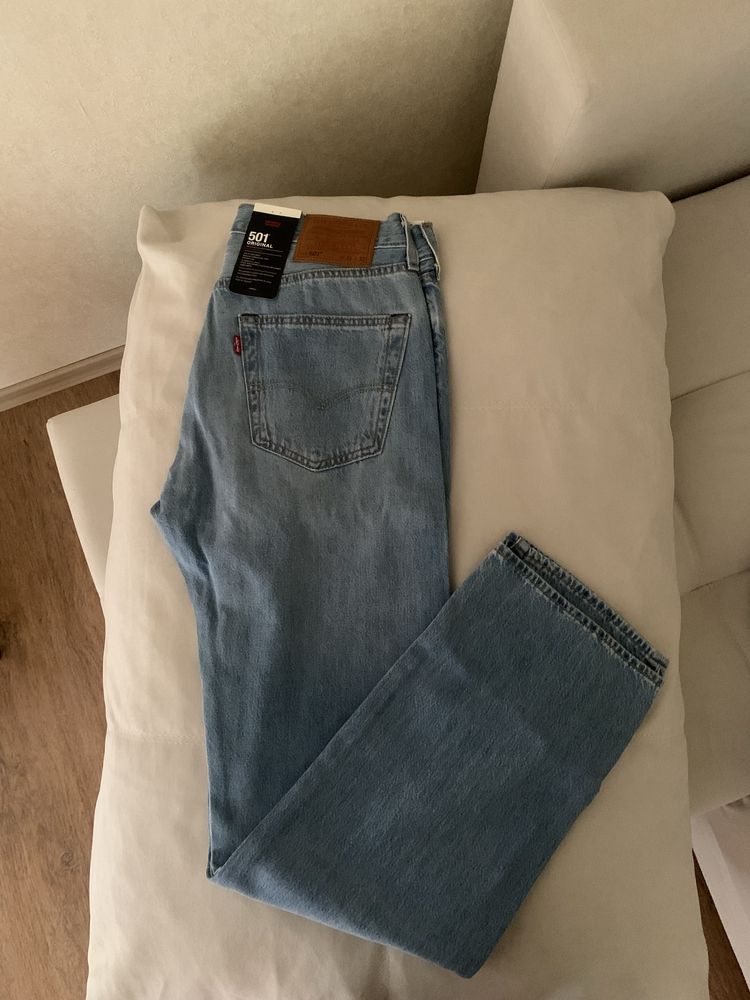 Джинсы Levi’s / Разные модели