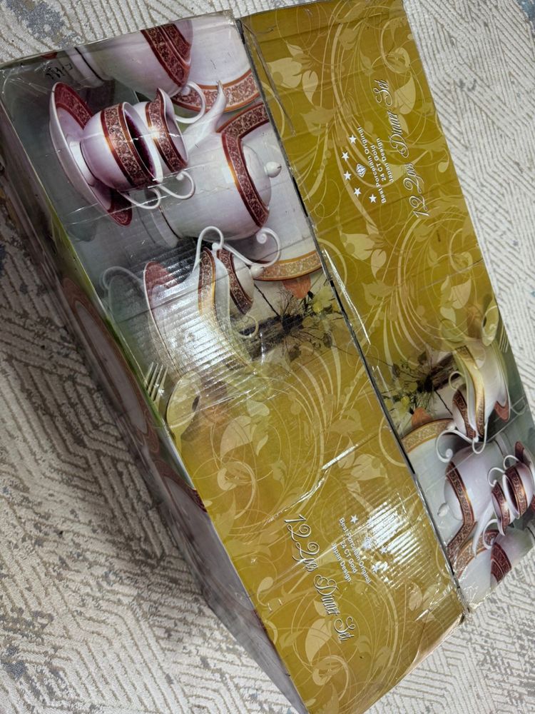 Продам столовый сервиз