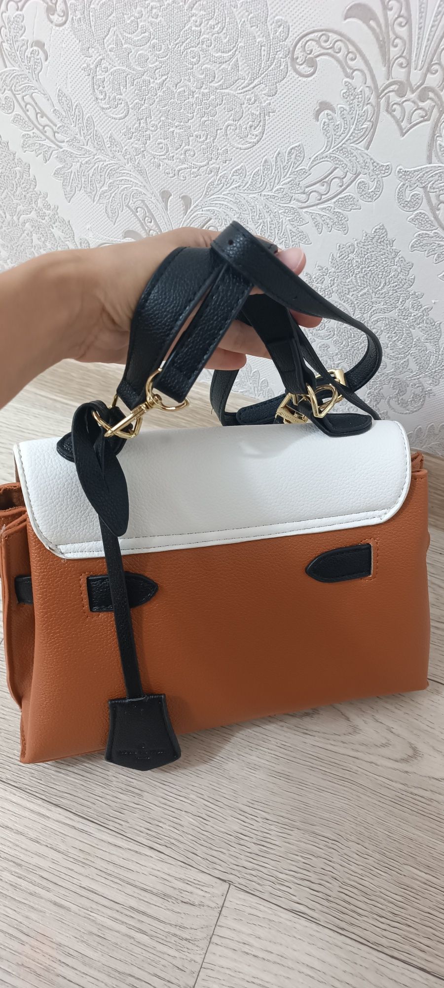 Продам сумки новые
