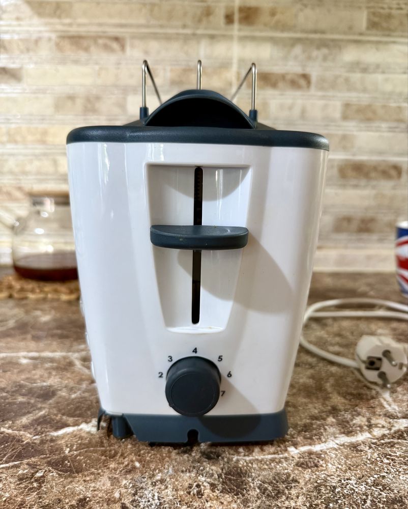 Немецкий тостер Clatronic TA 3286