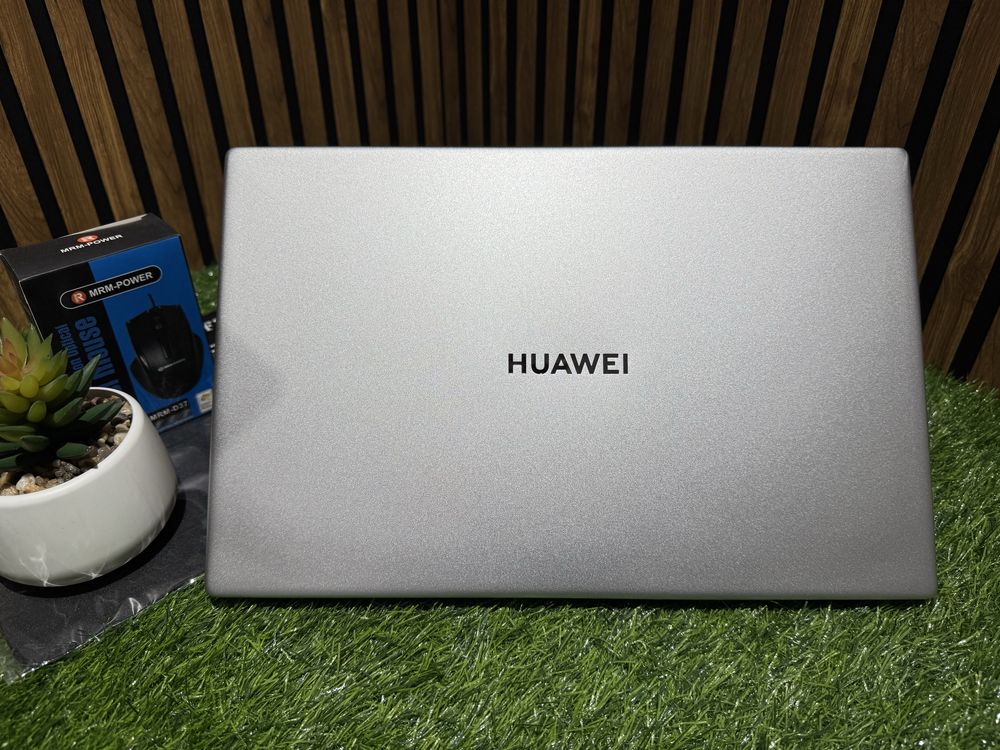 Ноутбук Huawei MateBook D15 Core i5-1135G7/8GB/SSD512/Iris Xe Graphics