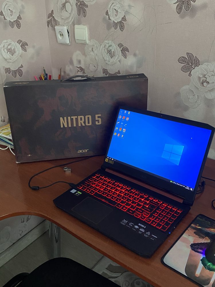 Acer NITRO 5 i5-9300 GTX 1650