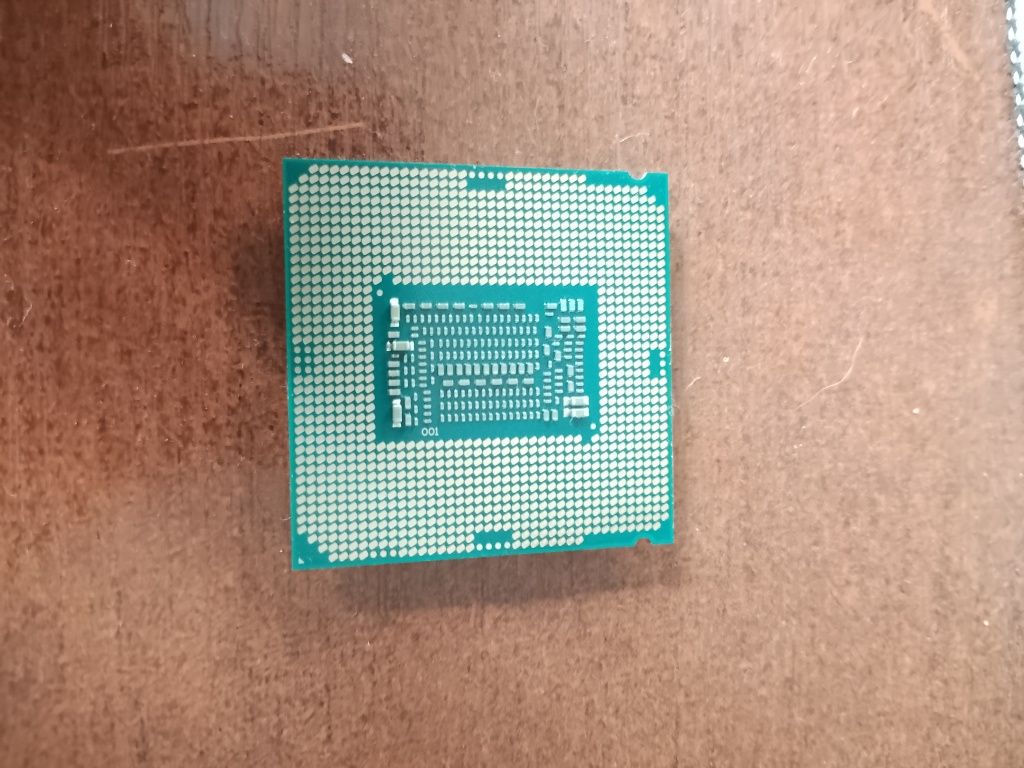 Продам процессор i5 9400f
