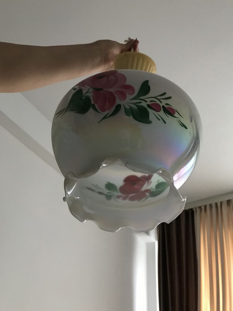 Люстра новая