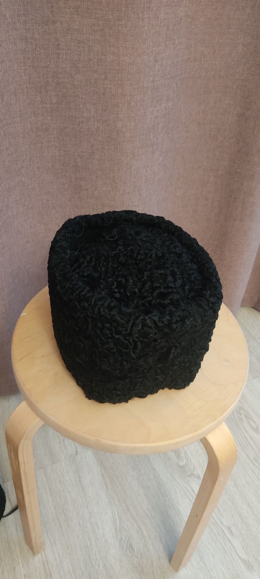 Продам папахи лохматые и каракуль