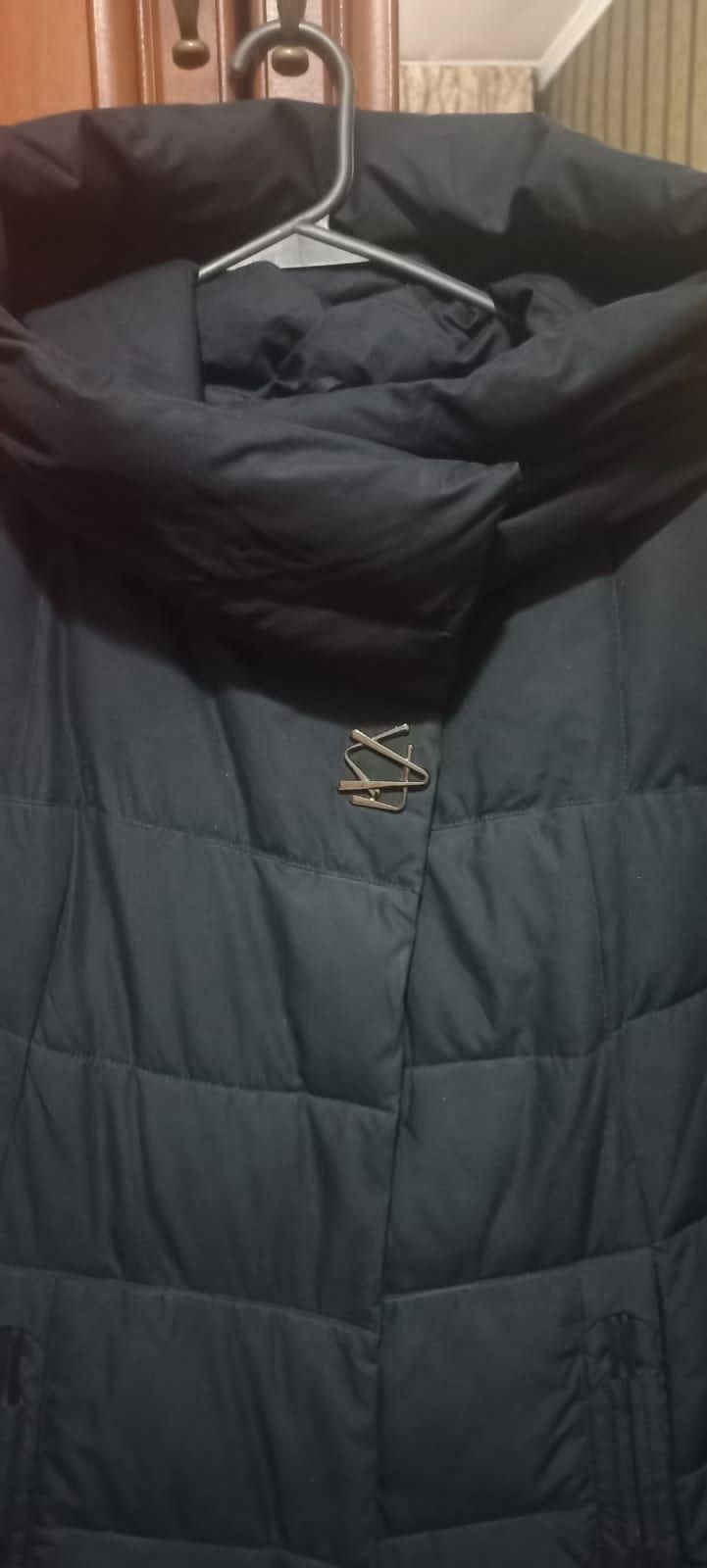 Продам женский пуховик