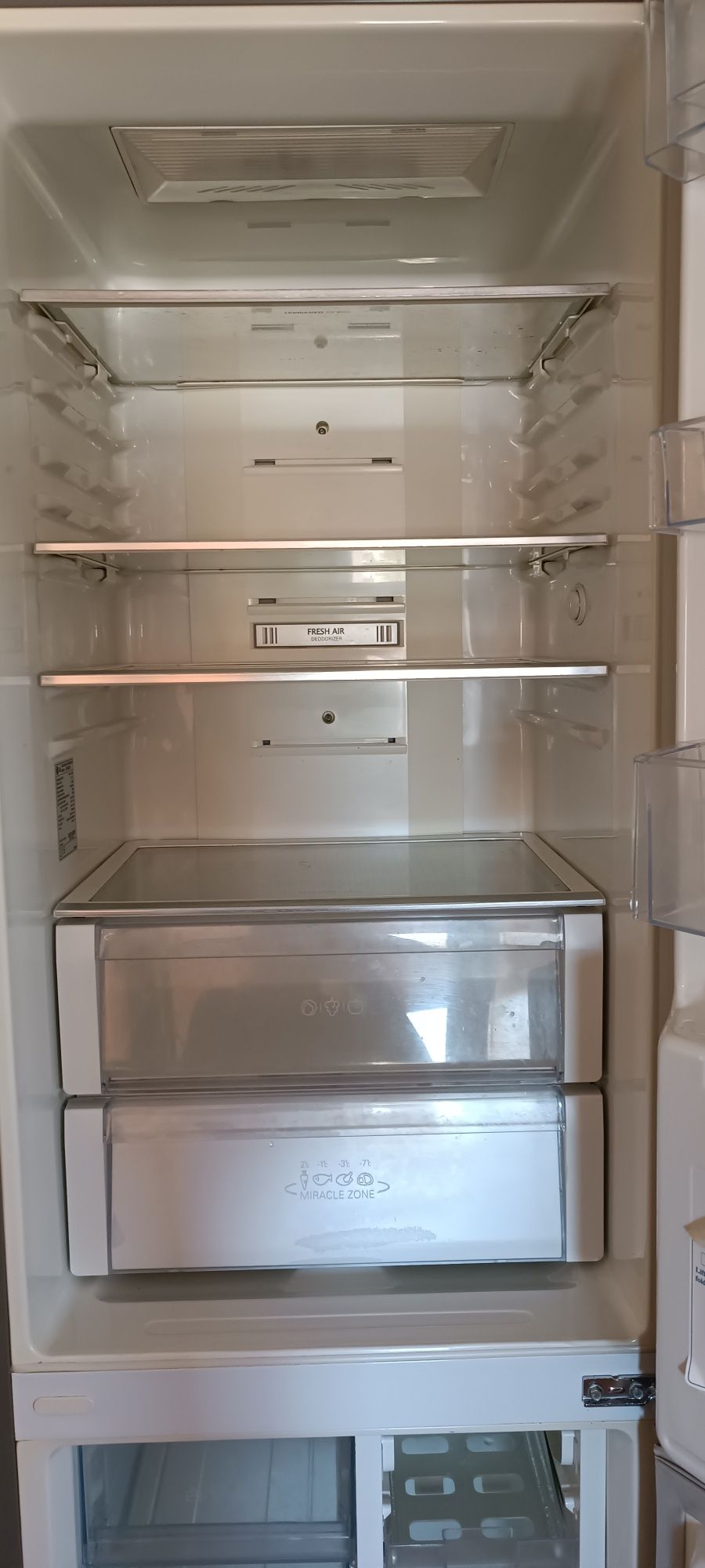 Продается холодильник LG no frost*
