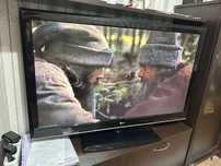 Телевизор. Lg продам 43 размер