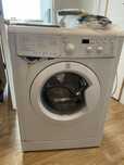 Стиральная машина (рабочая) indesit 5кг