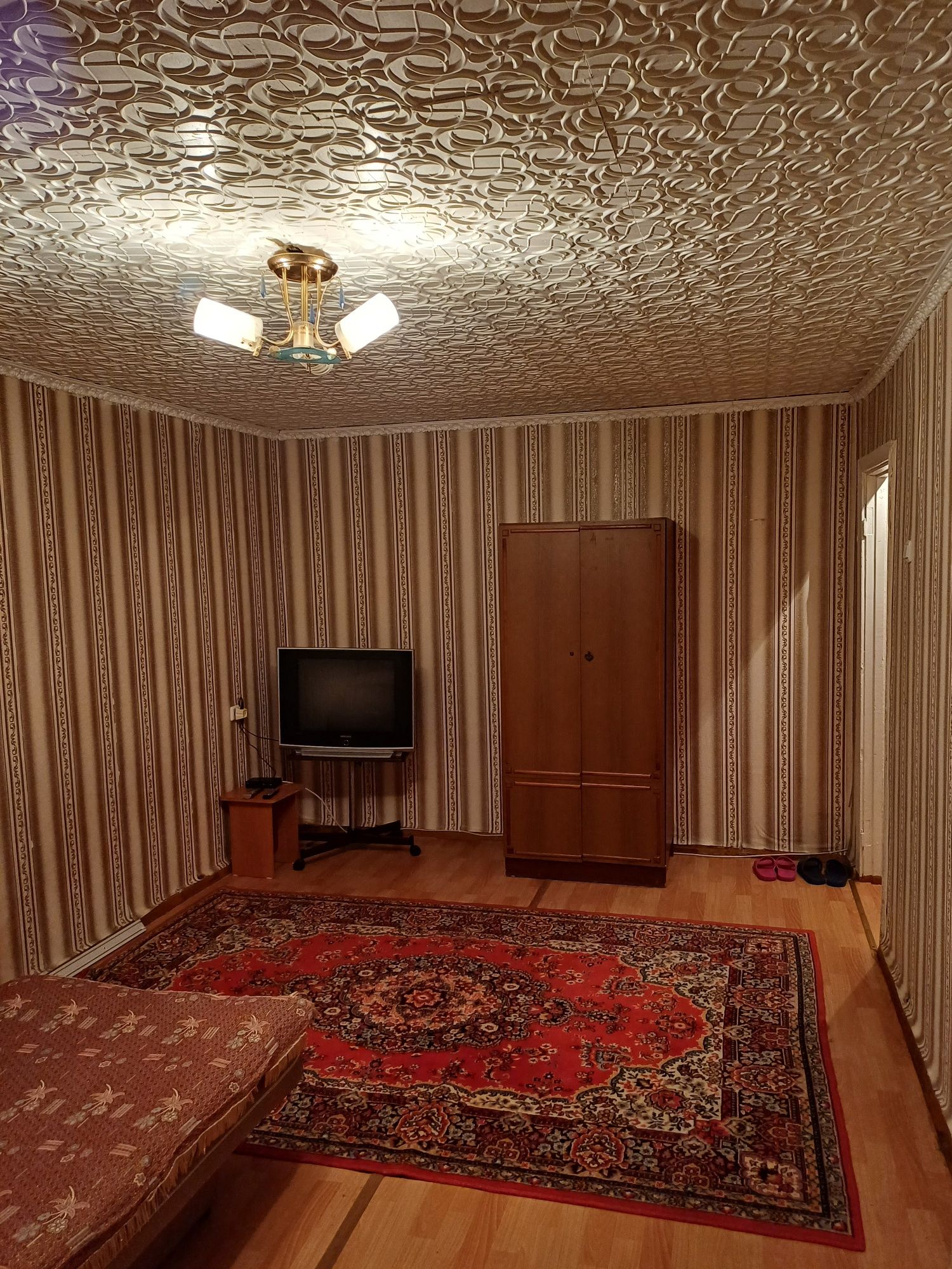 Сдам посуточно и почасово однокомнатную мебелированную квартиру