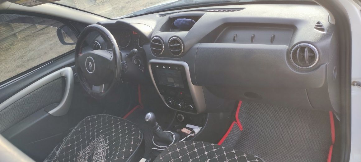 Renault Duster 2.0