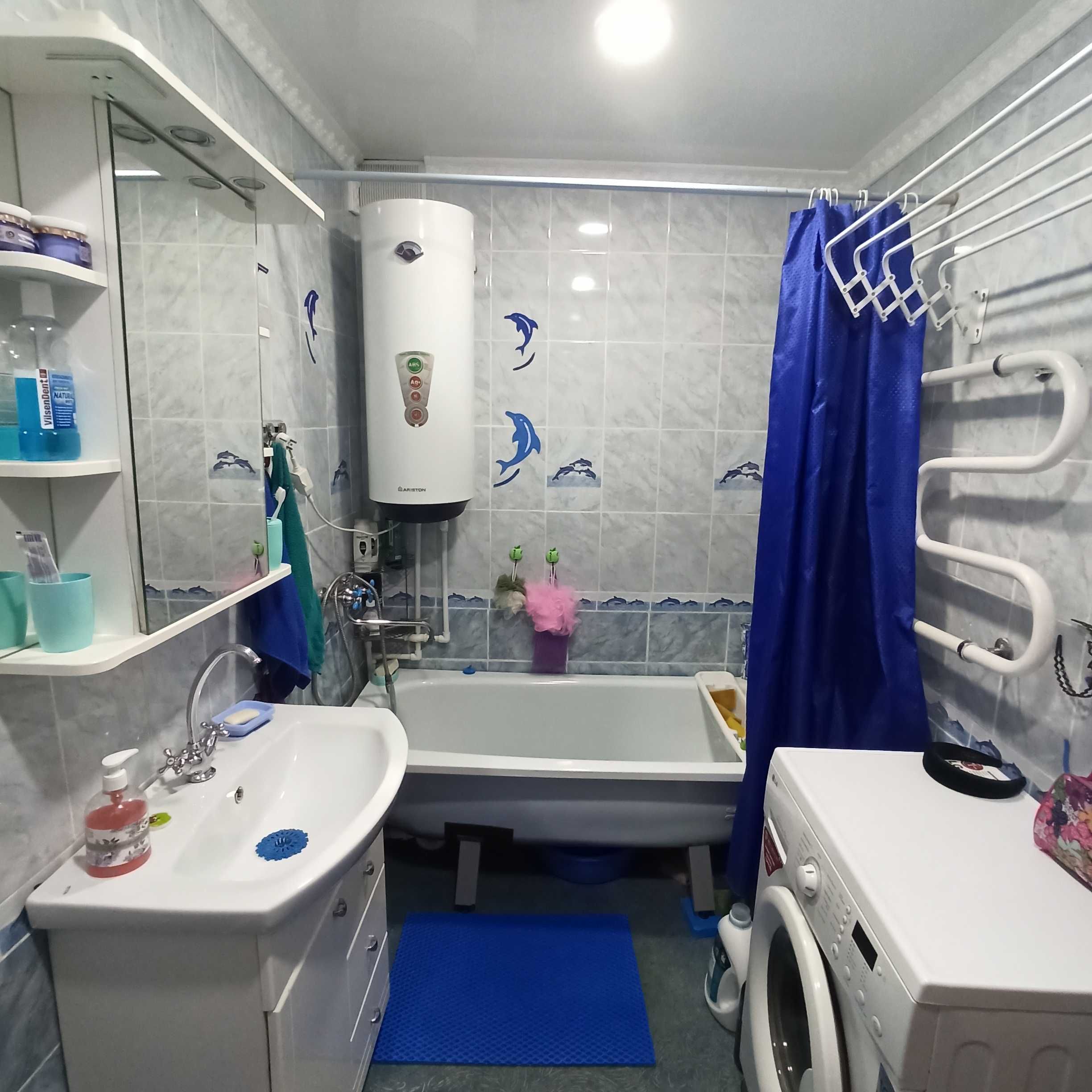 №3080 Продам 2х этажный коттедж, 9а микрорайон или обмен на квартиру!