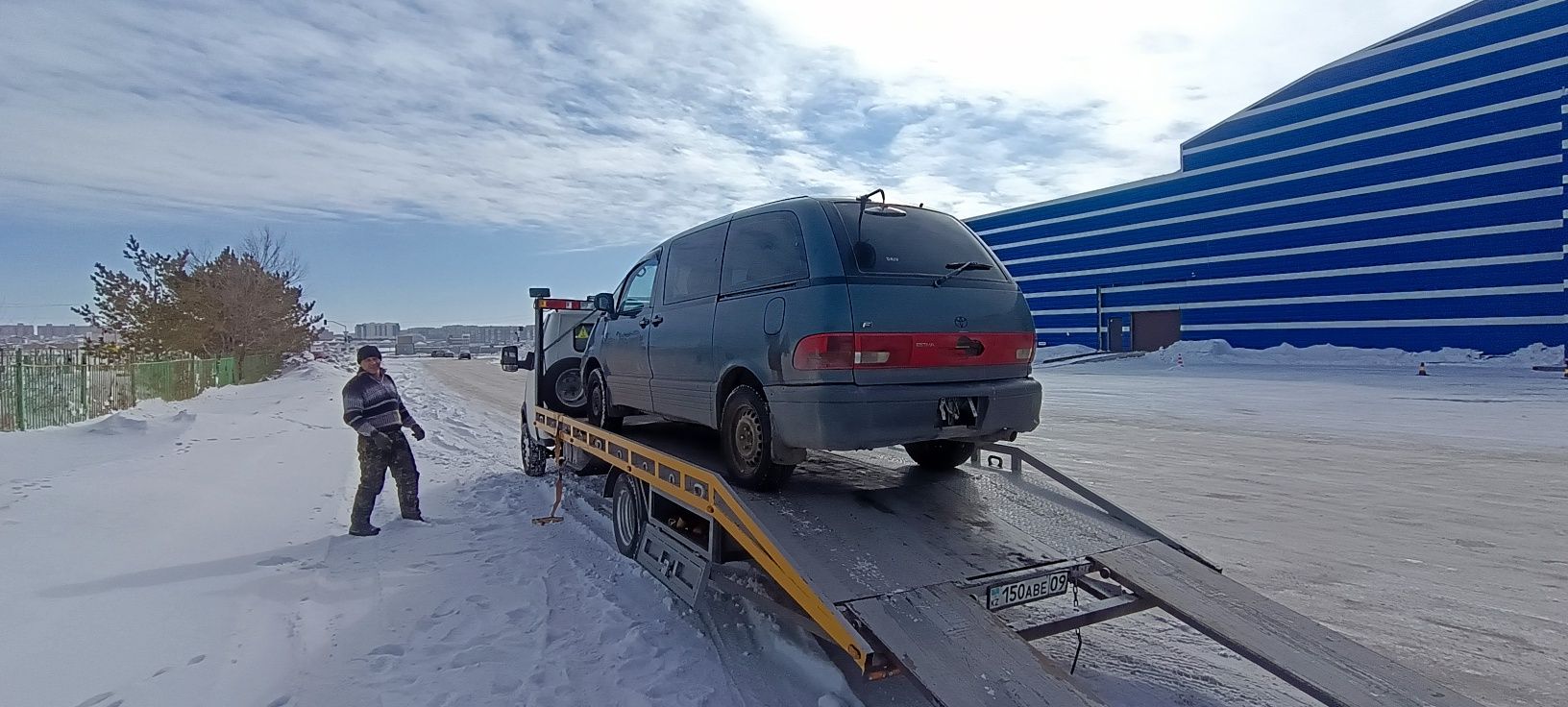 Тойота Естима Люсида по запчастям