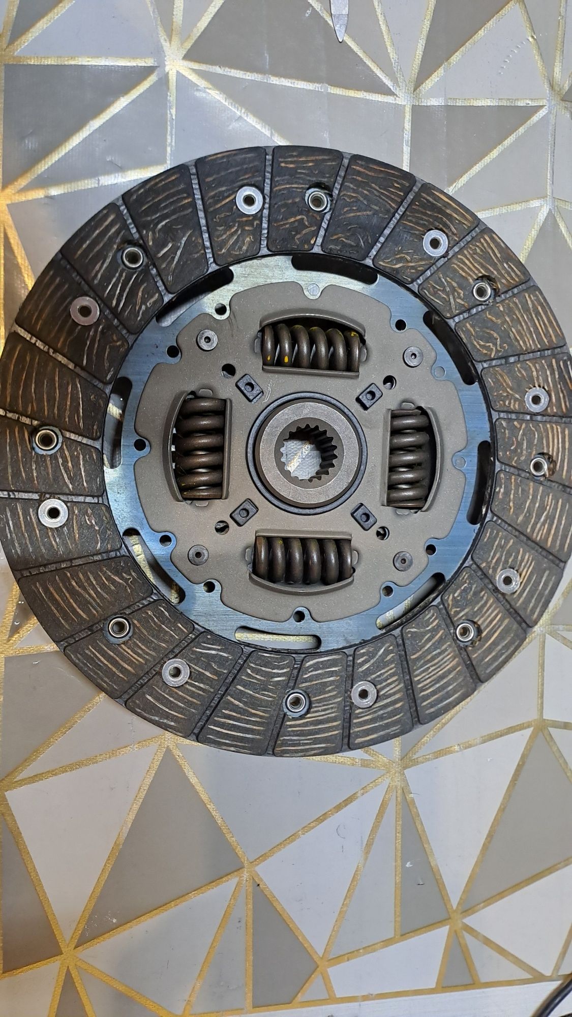 Диск сцепления Nissan Primera p10