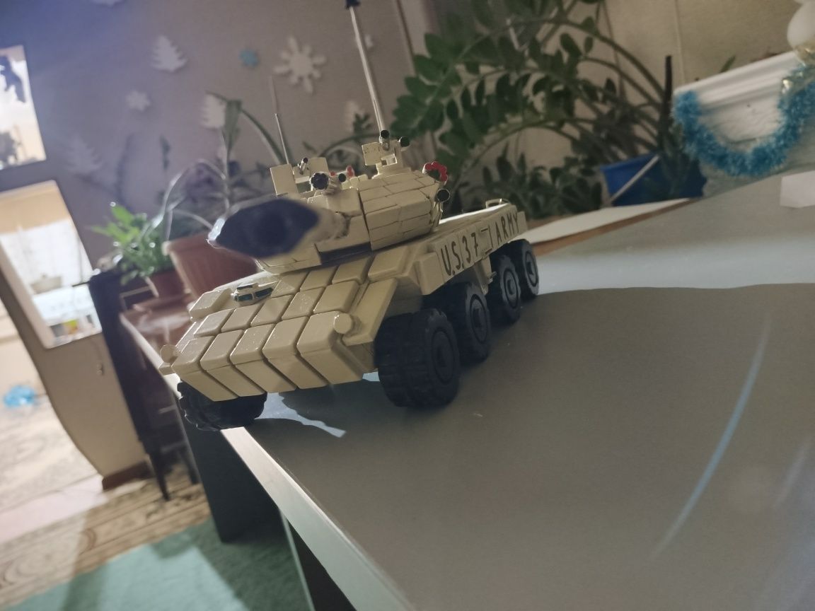 Продам самодельную модель танка