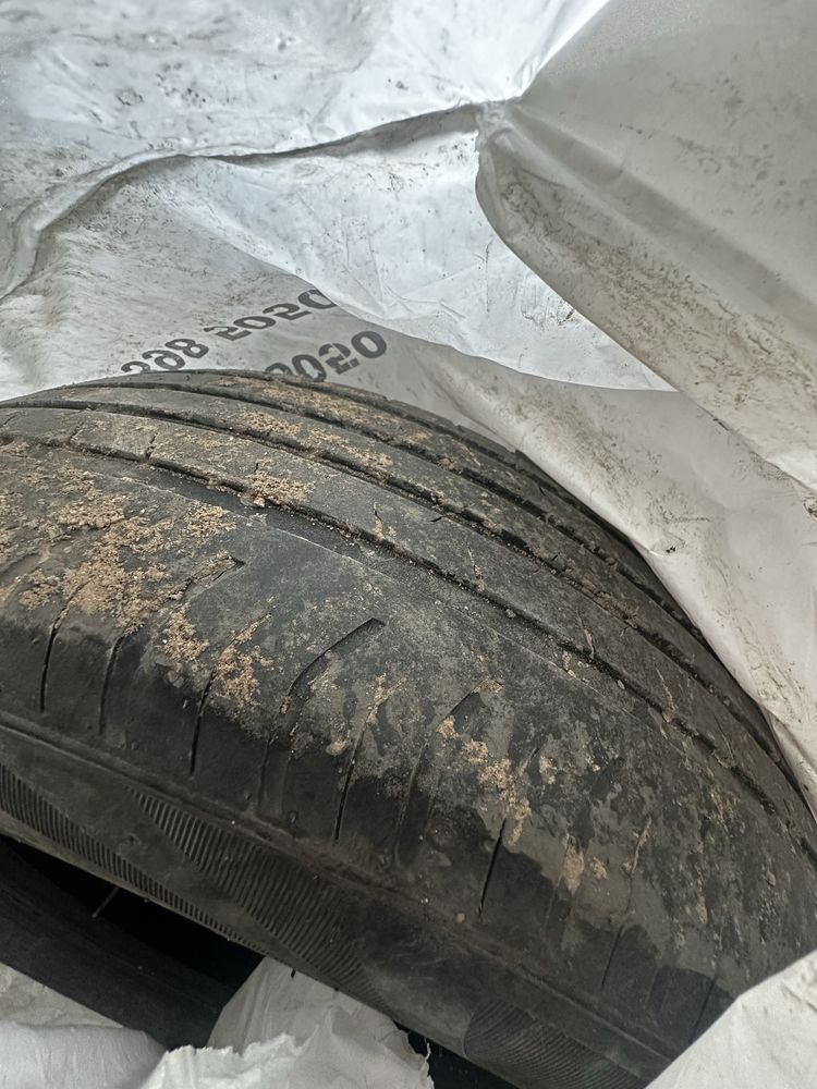 Продам комплект летних шин R16. Срочно.