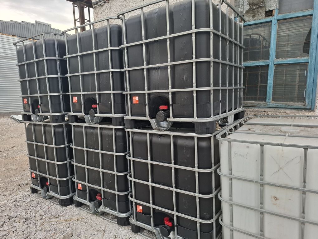 Продам бочки по 30тыс из под эбоксидной смолы