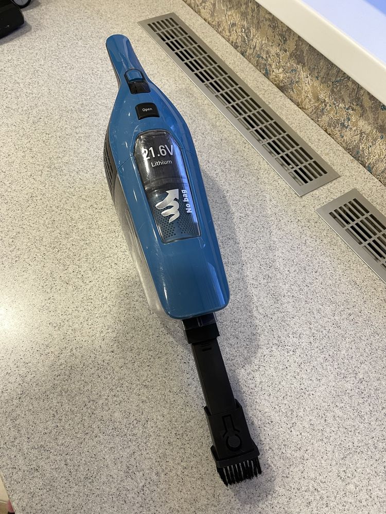 Вертикальный беспроводной пылесос Tefal