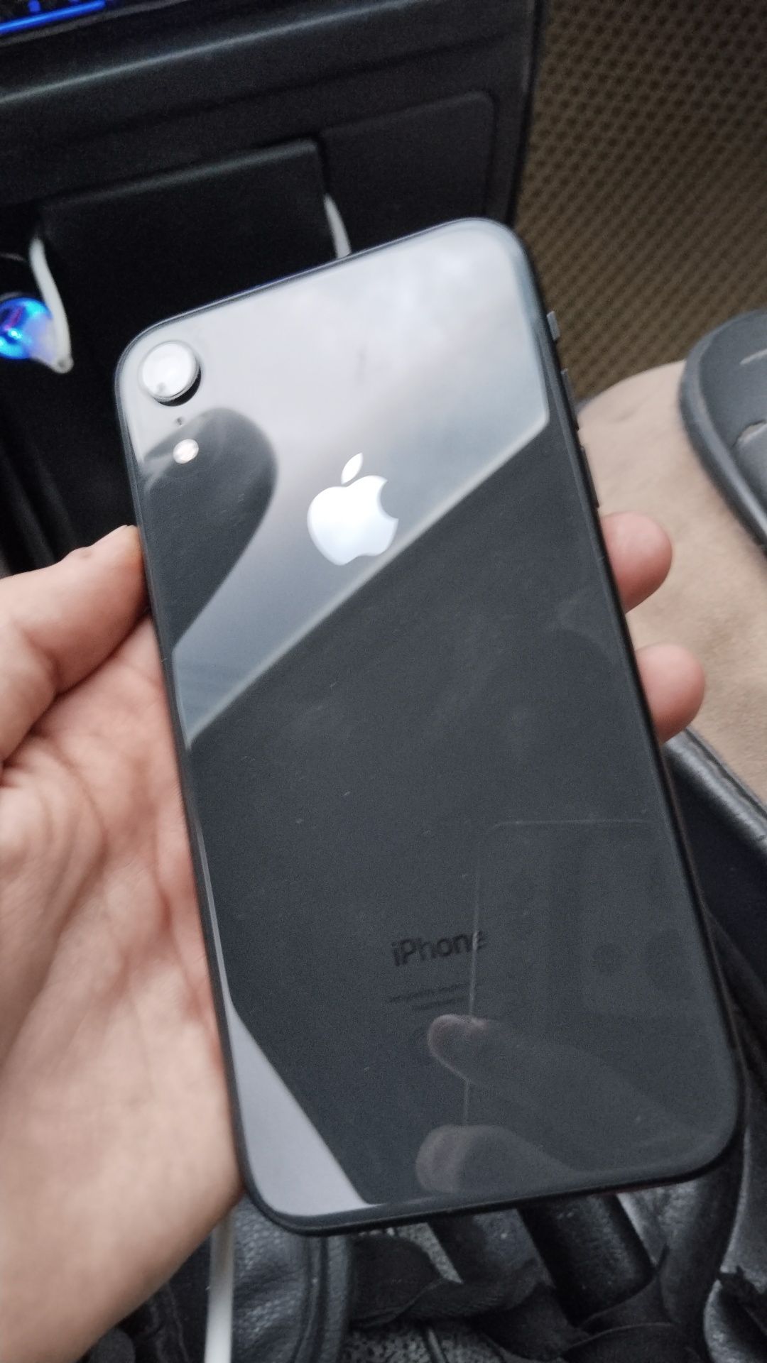 Продам iPhone XR 64gb айфон хр